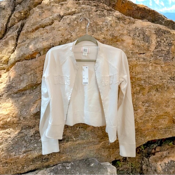 BDG Tops - URBAN OUTFITTERS BDG Khai Zip-Up Sweatshirt NWT size M